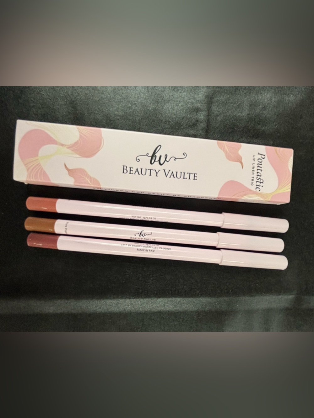 Beauty Vaulte Poutastic Lip Liner Trio PinkeNude-Neutral Brown-Light Pink
